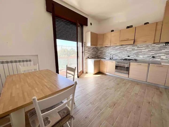 Apartment Intero Appartamento A Isola Della Scala Italy
